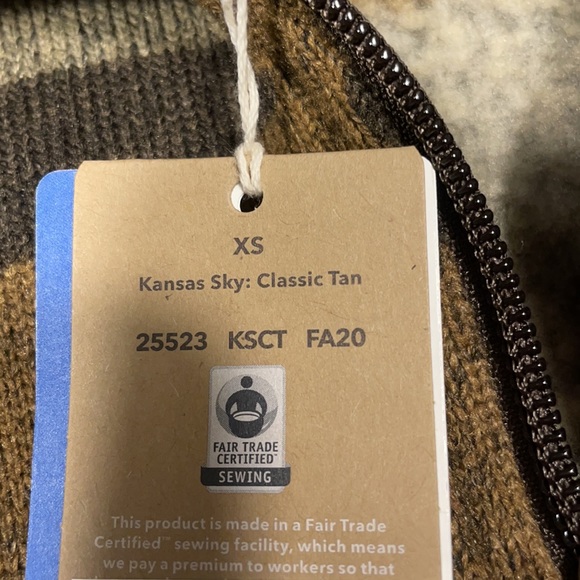 NWT Patagonia Better Sweater 1/4 Zip Sz XS - Picture 9 of 10